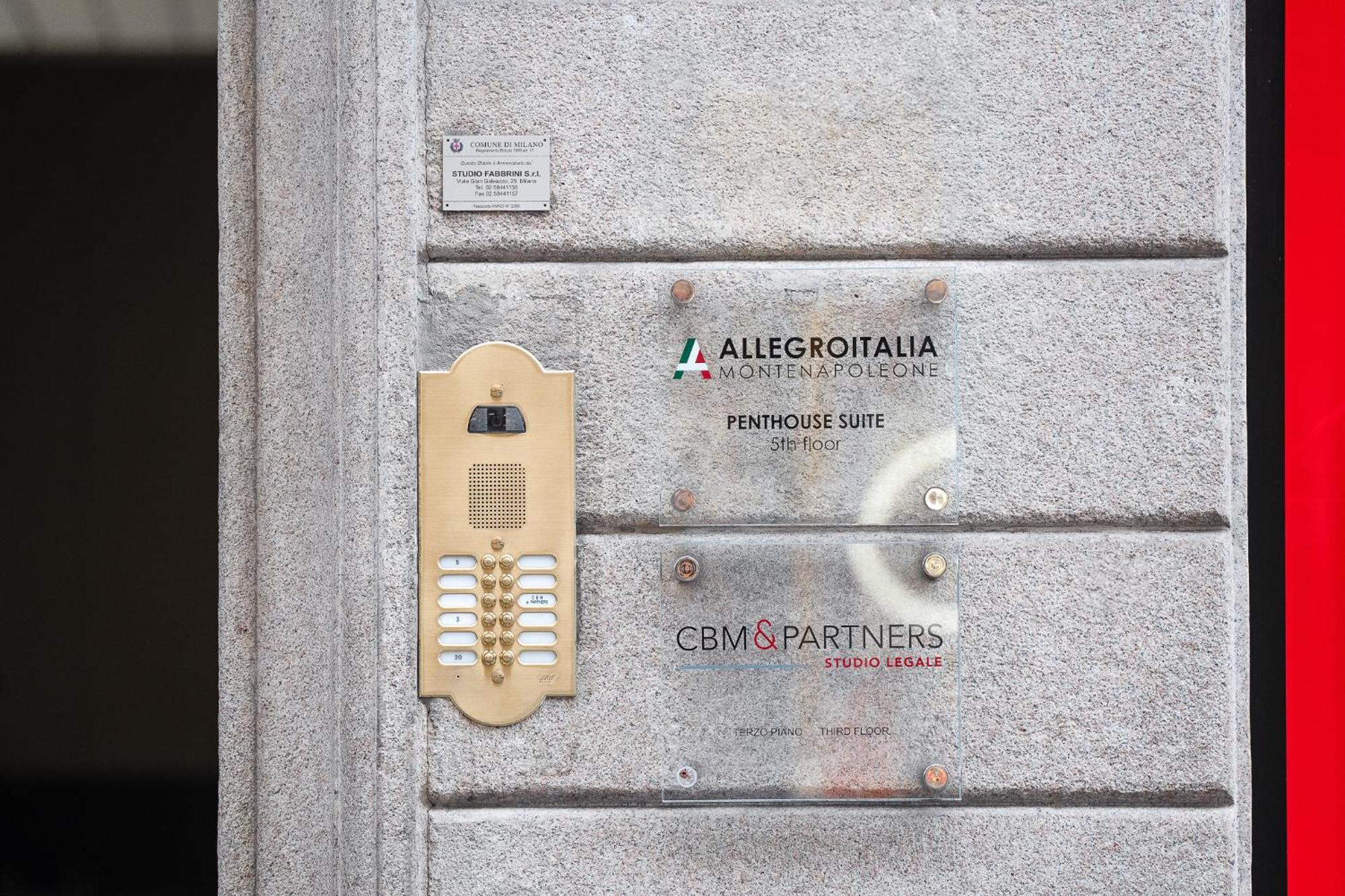 Allegroitalia Penthouse Montenapoleone Milán Exteriér fotografie